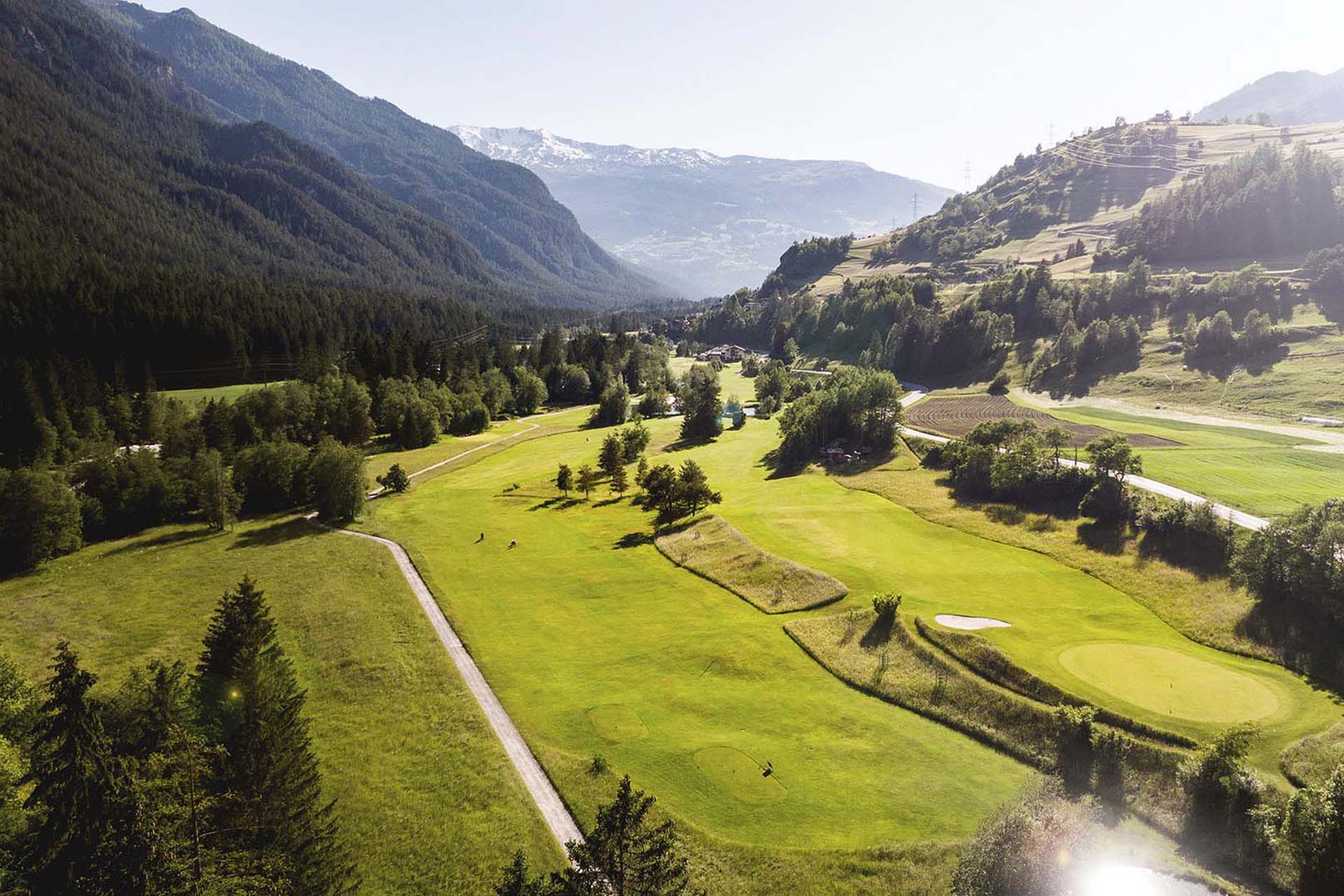 Golfplatz in der Lenzerheide mit Panoramablick